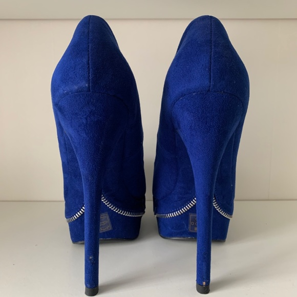 Blue suede Pumps with zipper detailing - Picture 2 of 4